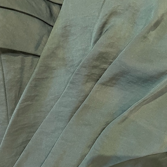 Strapless satiny blue/teal formal dress with pockets - never worn. - Picture 4 of 5